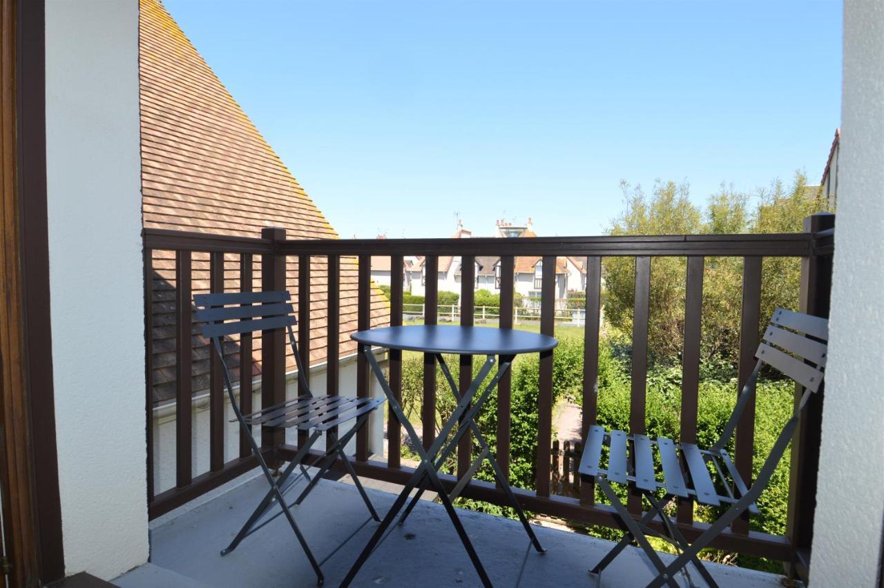 Appartement, Duplex A 500M De La Mer Avec Balcon Courseulles-sur-Mer Luaran gambar