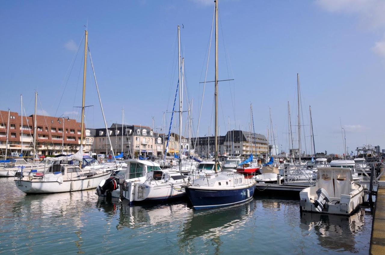 Appartement, Duplex A 500M De La Mer Avec Balcon Courseulles-sur-Mer Luaran gambar