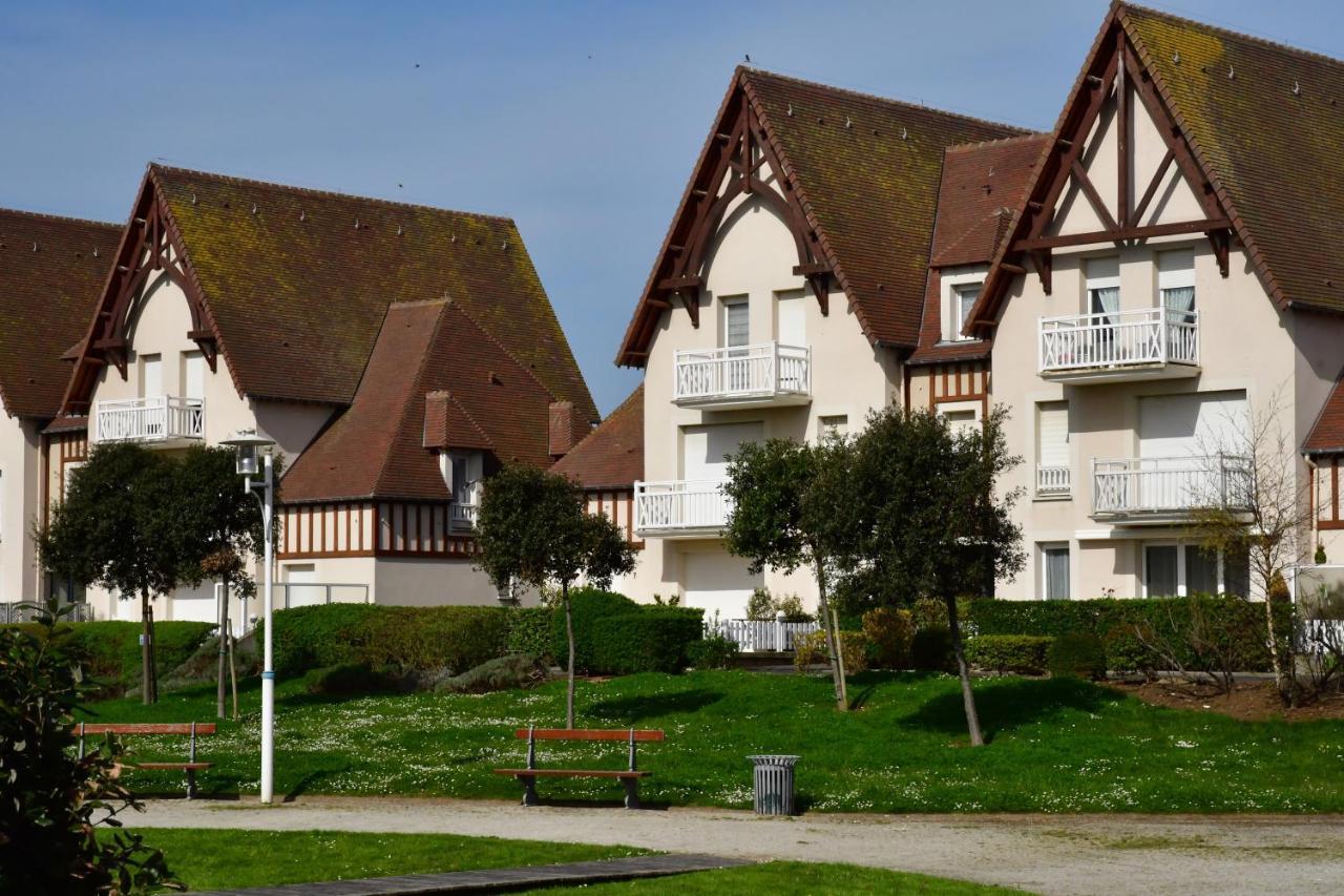 Appartement, Duplex A 500M De La Mer Avec Balcon Courseulles-sur-Mer Luaran gambar